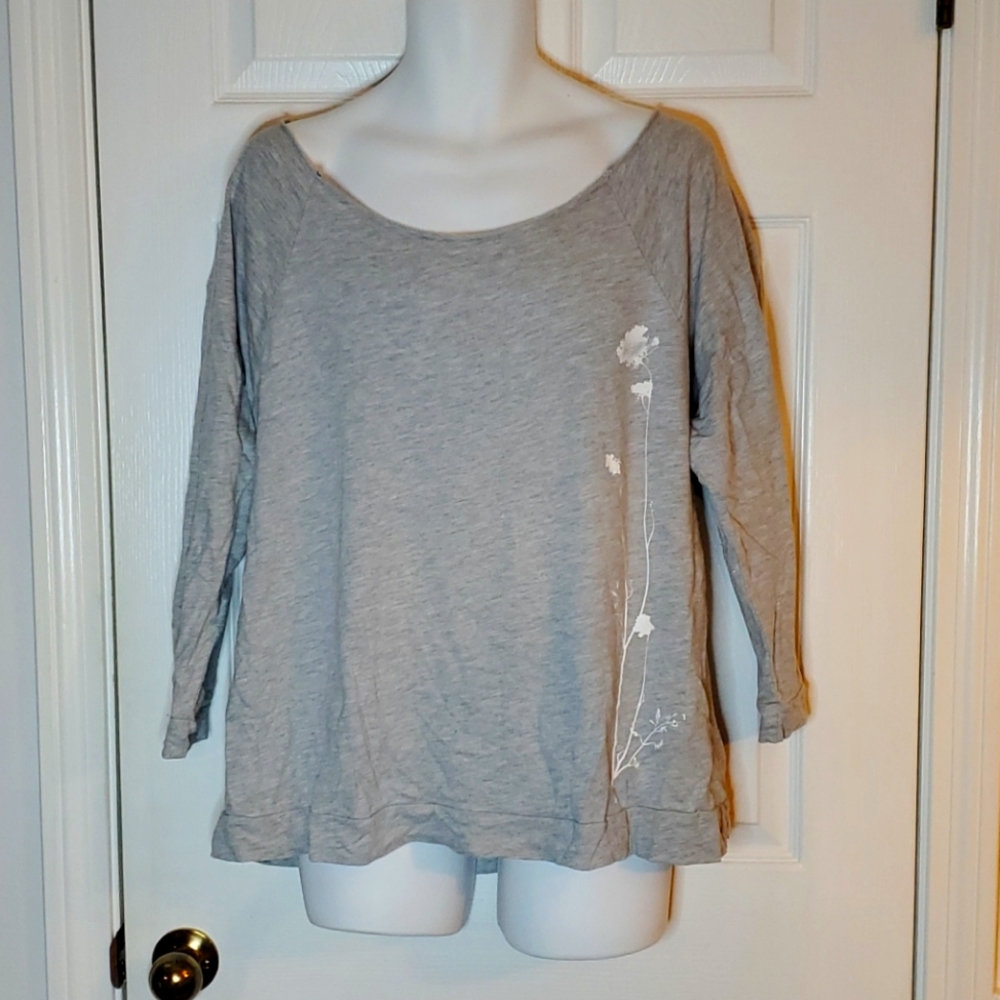 Boatneck Flower Sweatshirt